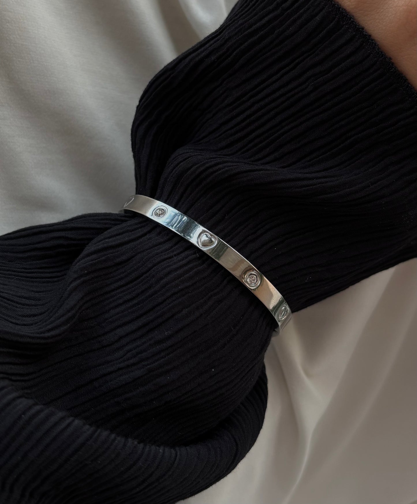 Heart Cartier bracelet