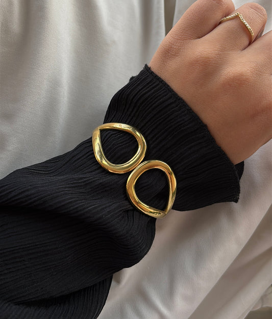 Chunky Hollow cut bracelet