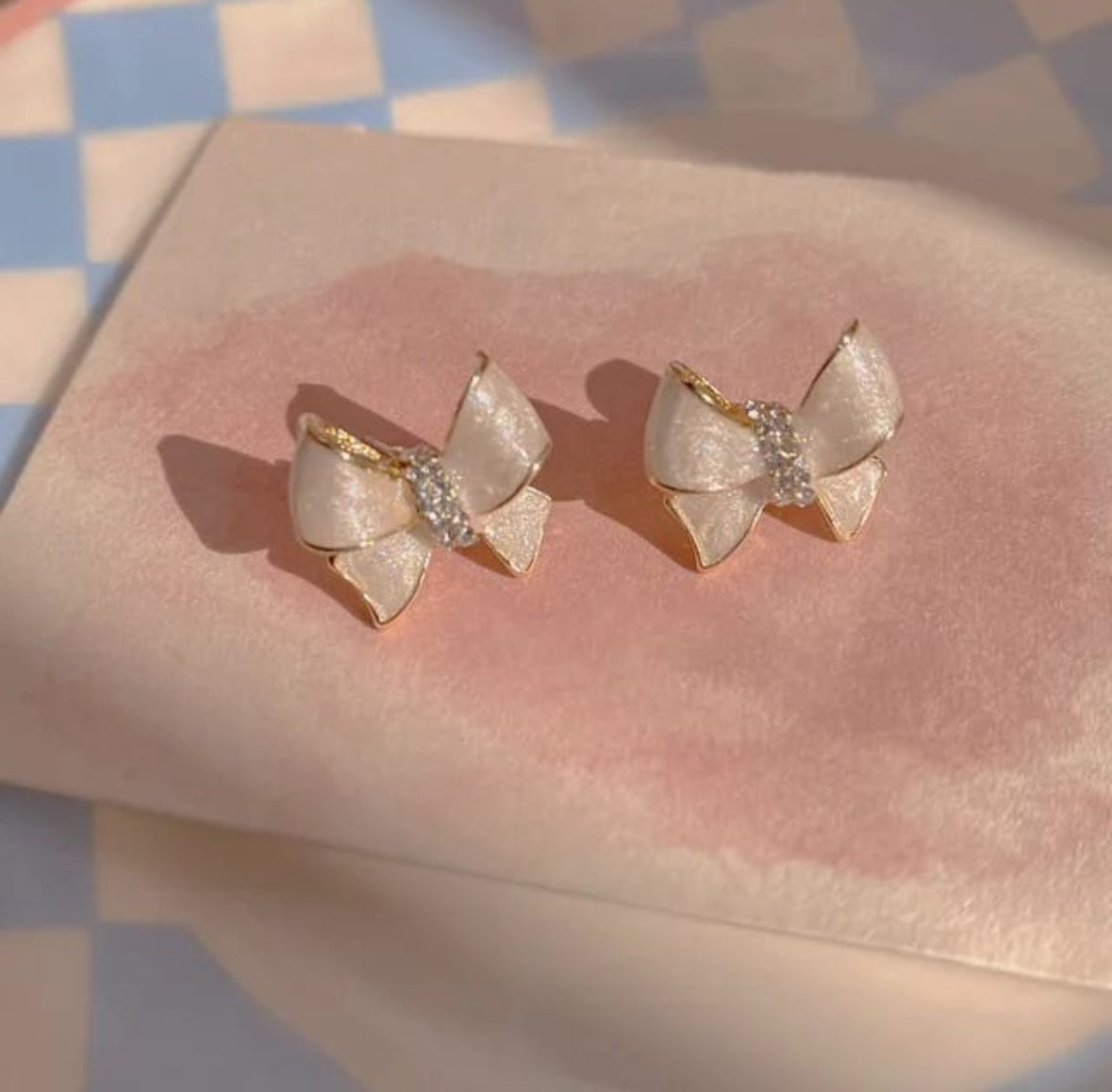 Pintersty Bow Earring