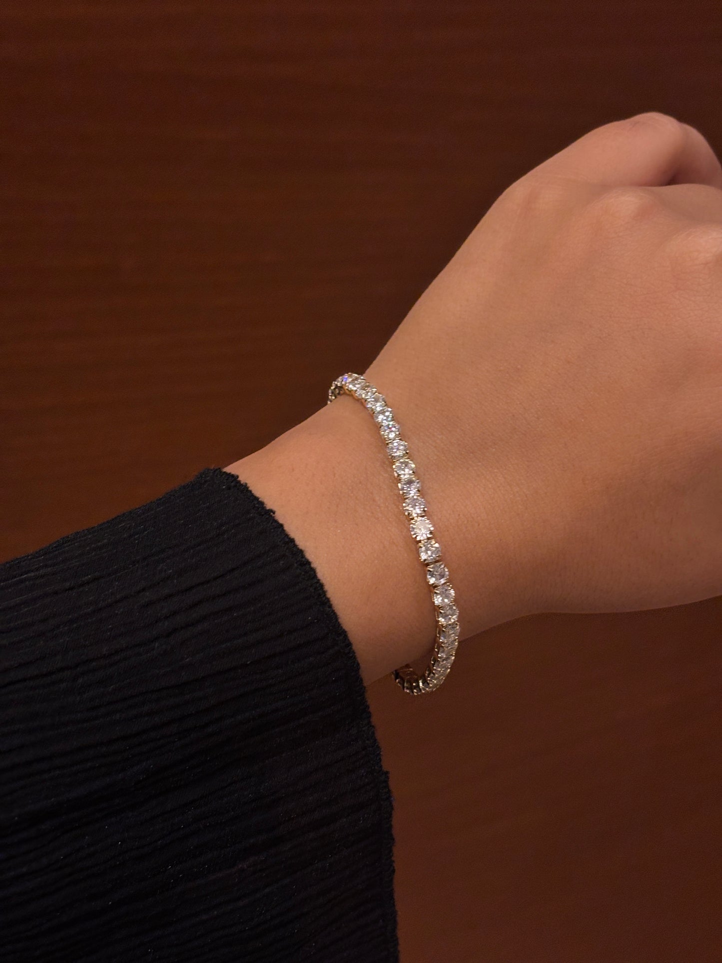 Tennis bracelet